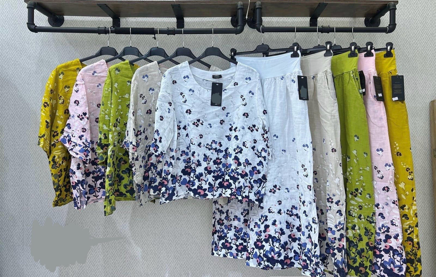 Floral linen set