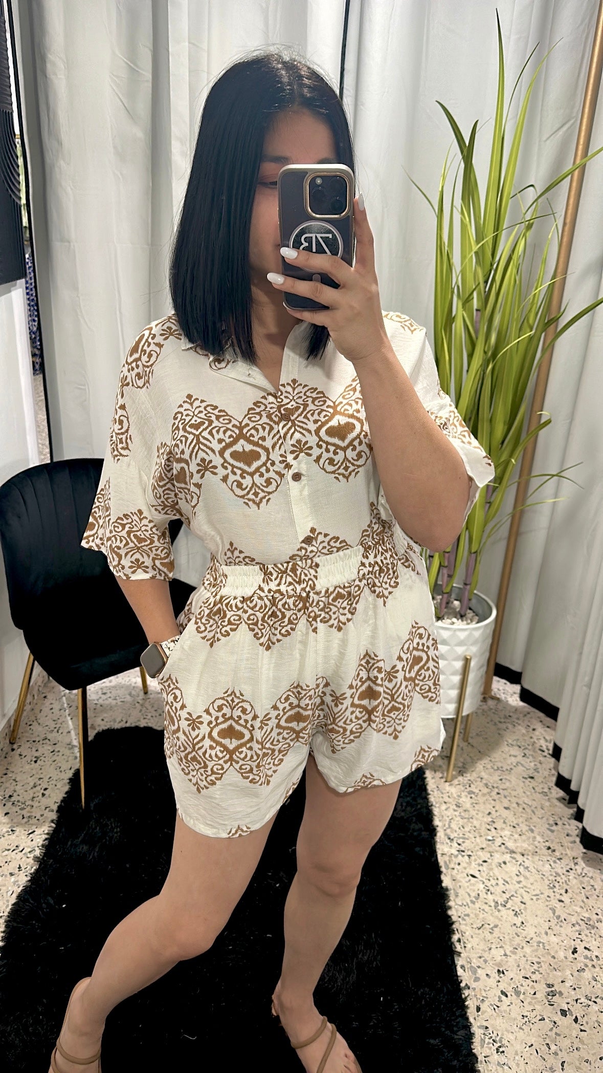 White and beige set