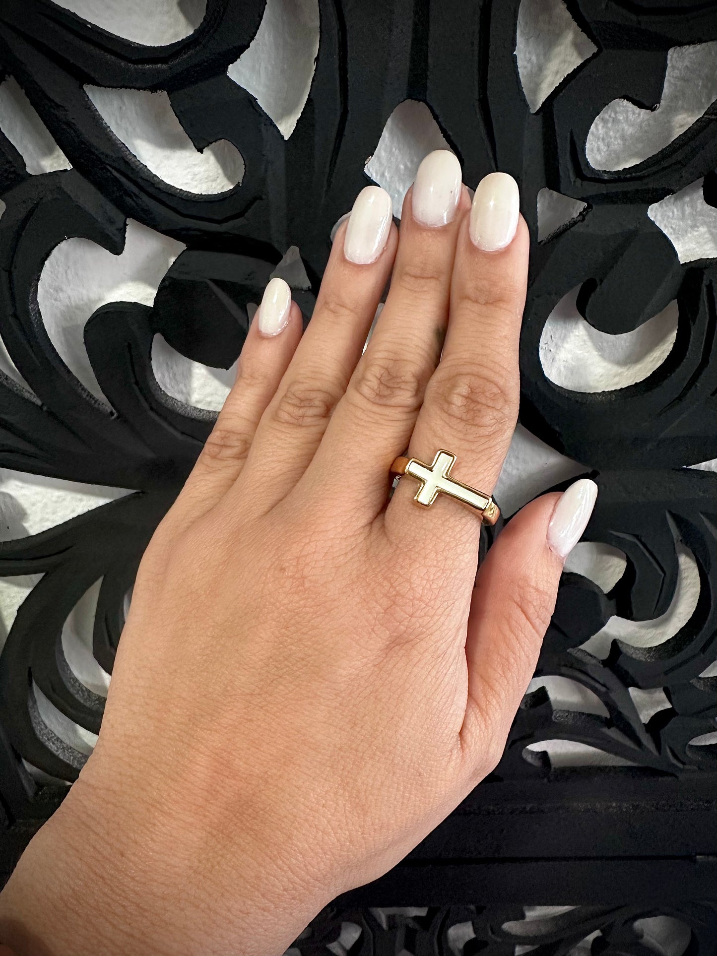 Cross ring