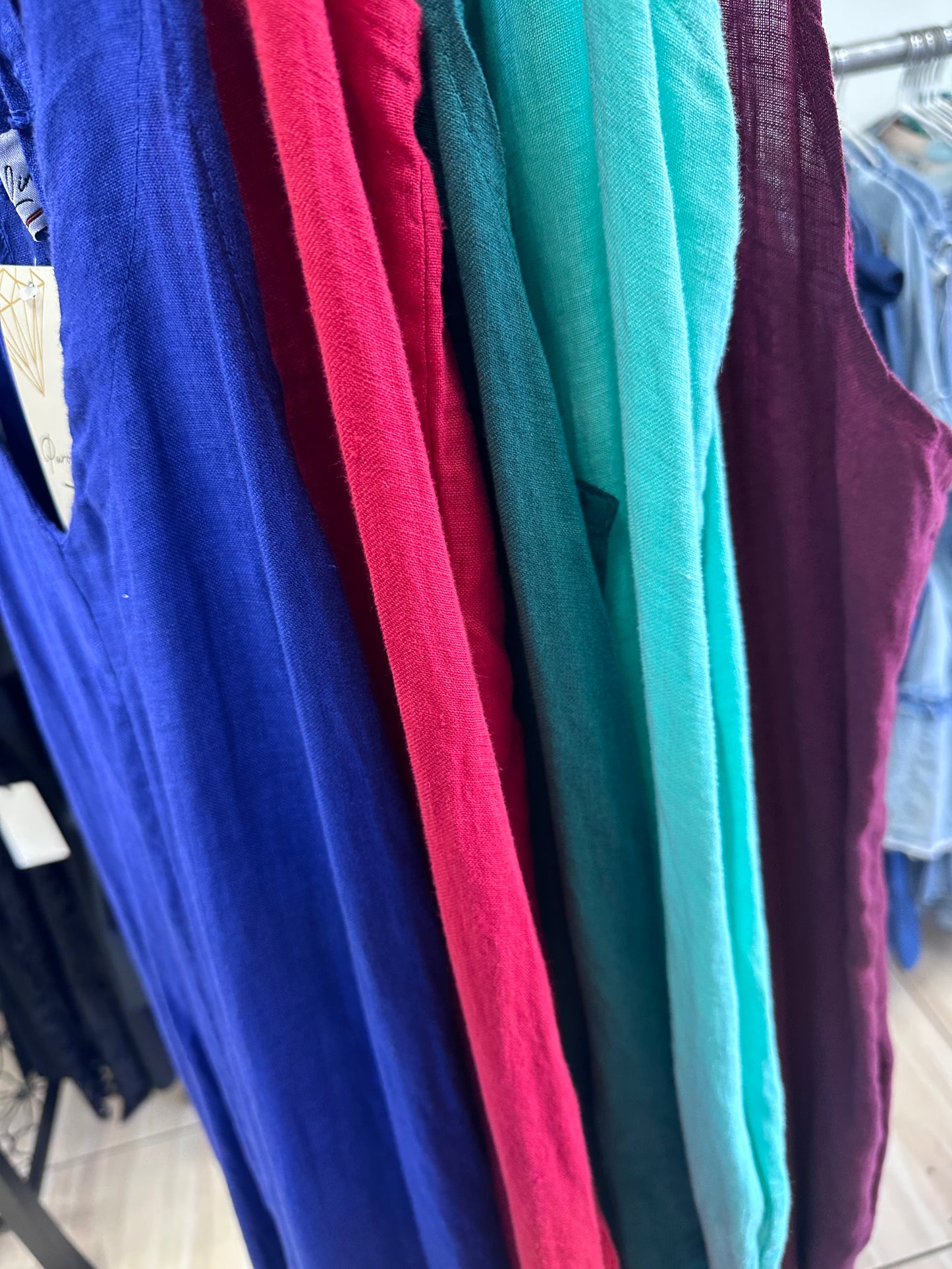 Side buttons linen jumpsuit