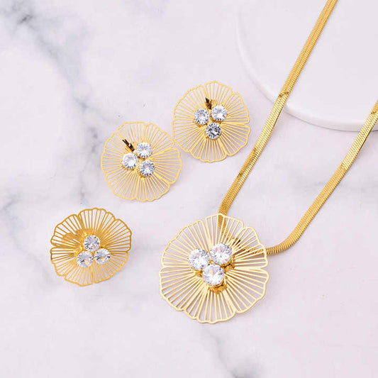 Flower and rhinestones set