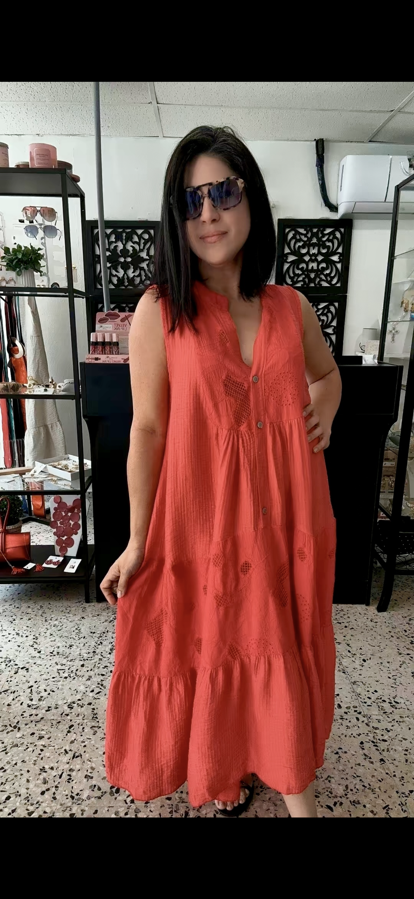 Hibiscus chic dress