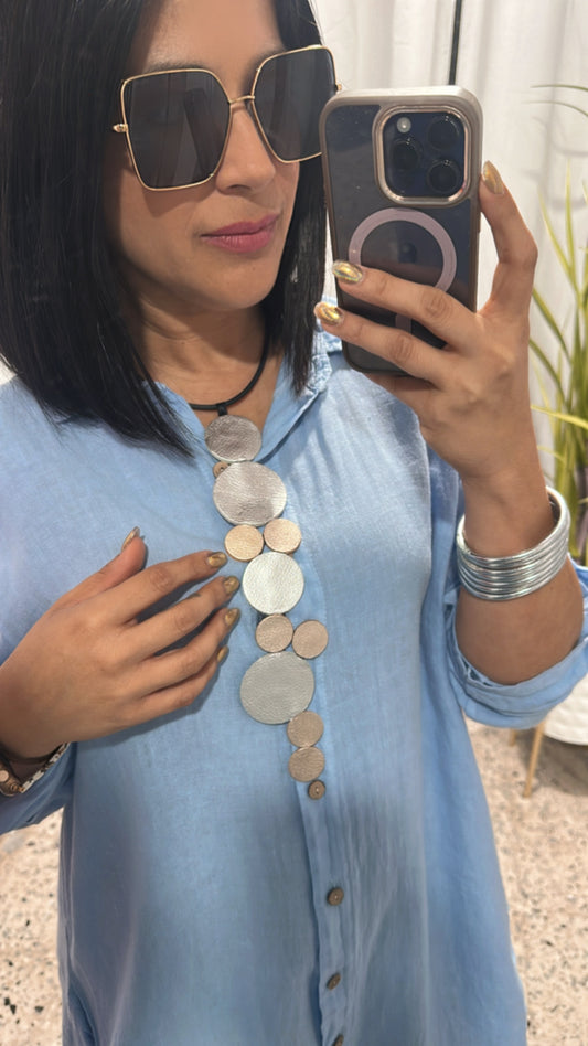 Silver and gold dots