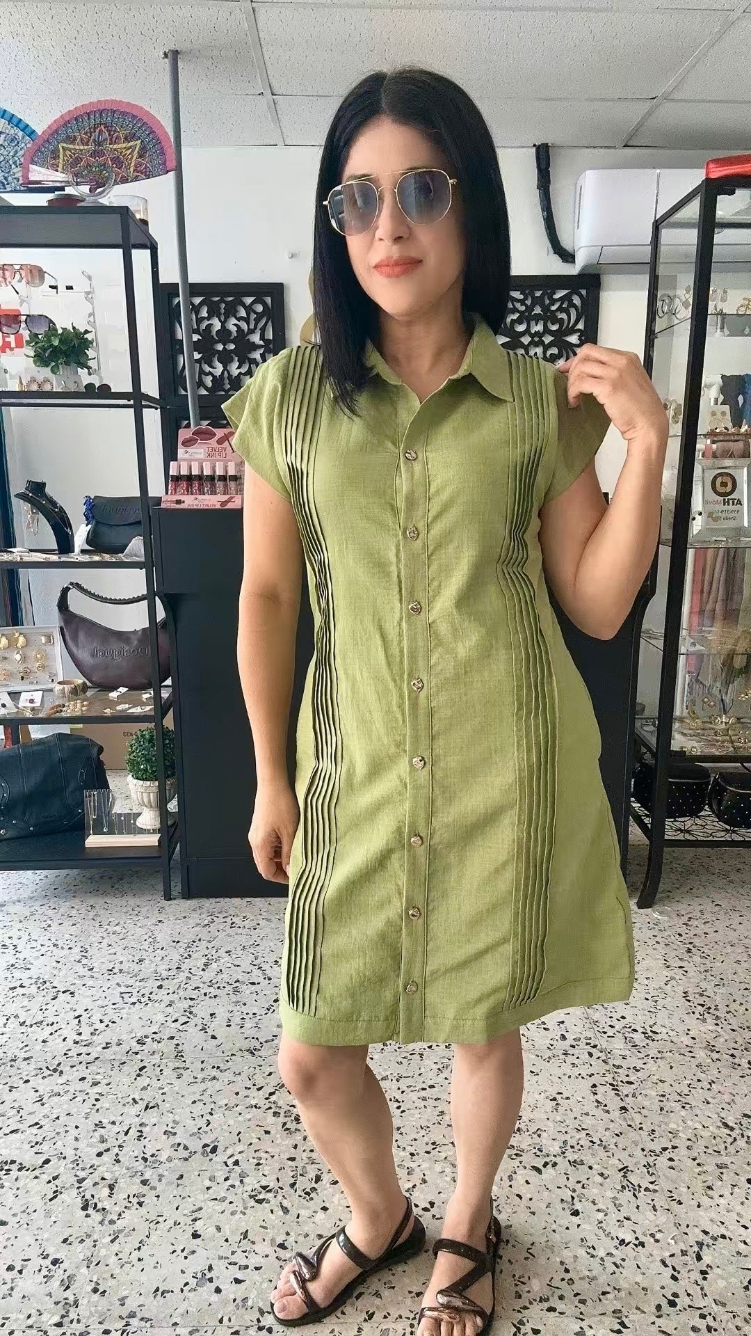 Polyester guayabera