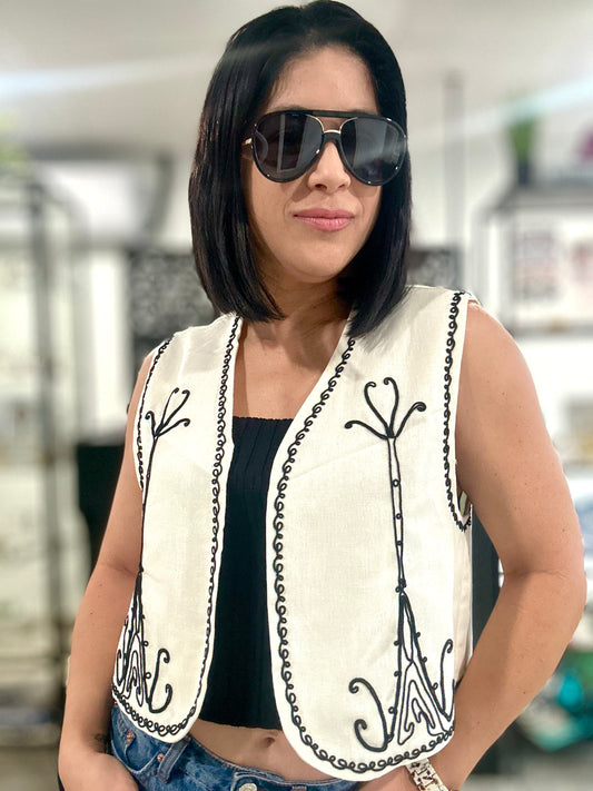 Livia vest