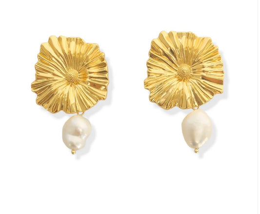 Amapola and pearl