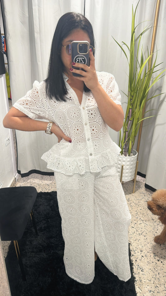 Eyelet top with ruffle