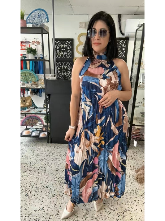 Pleaded Italian dress