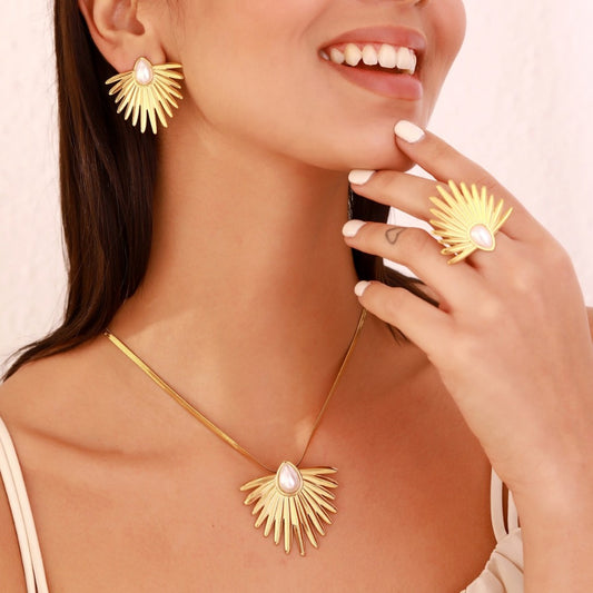 Necklace, earrings, ring gold pearl set