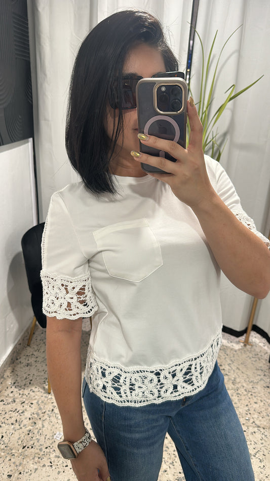 Embroidered details shirt