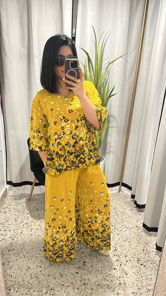 Floral linen set